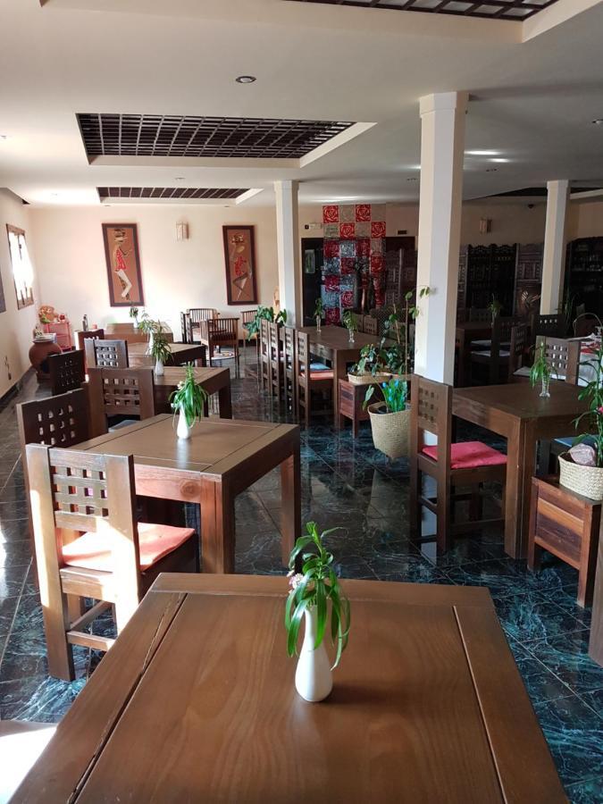 Hotel Ivato , Airport 塔那那利佛 外观 照片